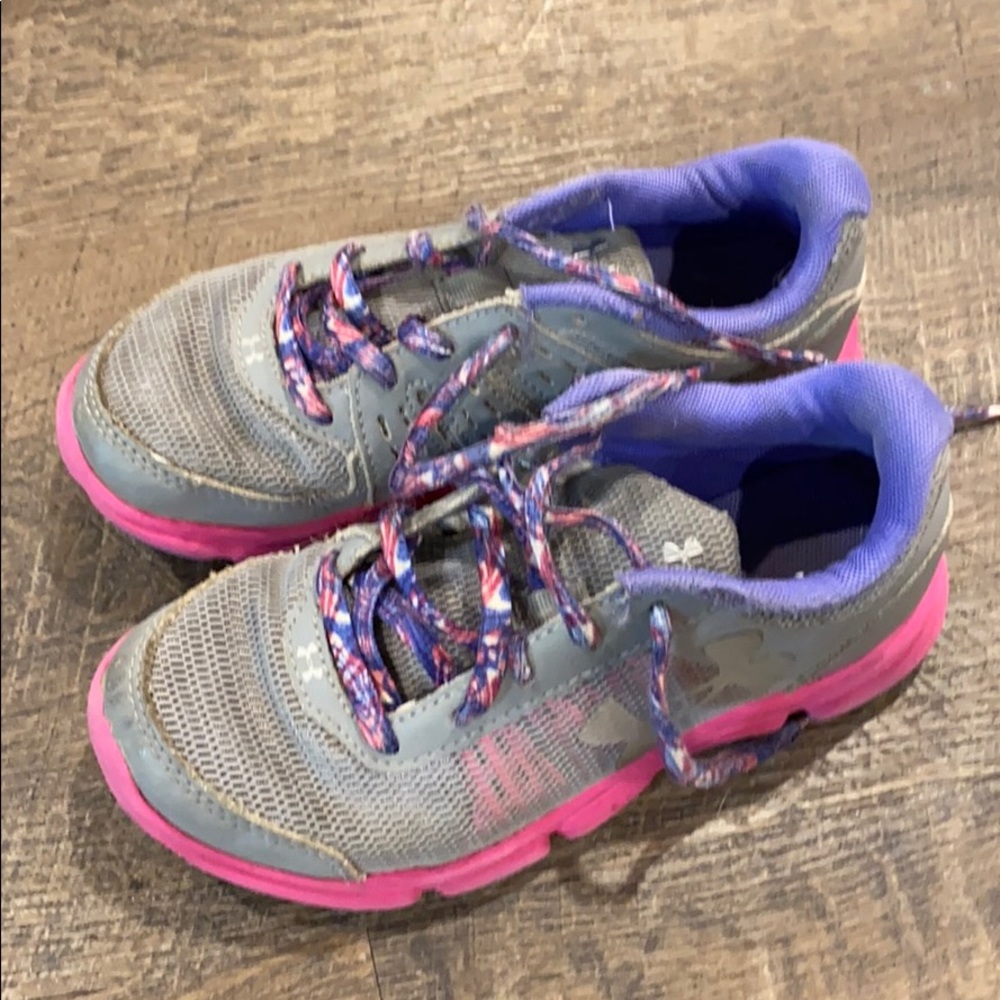 Kids Under Amour Shoes